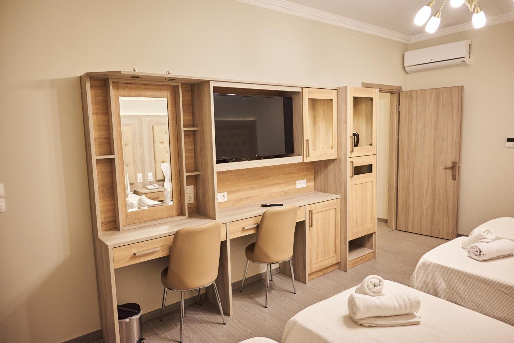 Famissi Suites 2 Kalambaka Extérieur photo